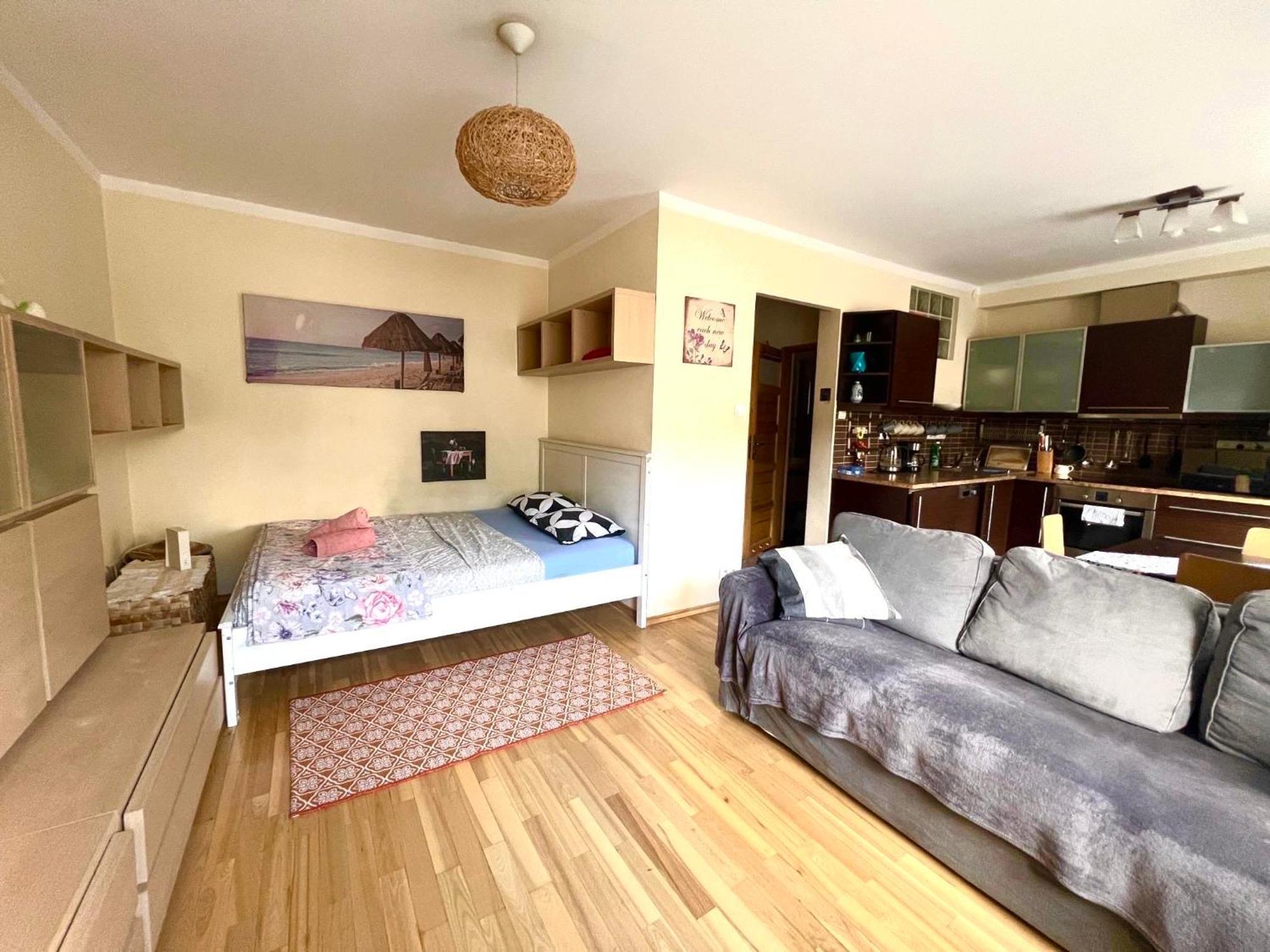 Entire Studio Flat * Warszawa